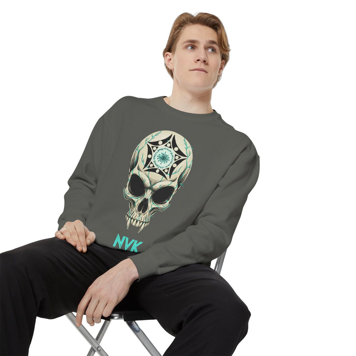 NVK BUGA SPHERE SKULL SWEATSHIRT™ — Graphic Crewneck