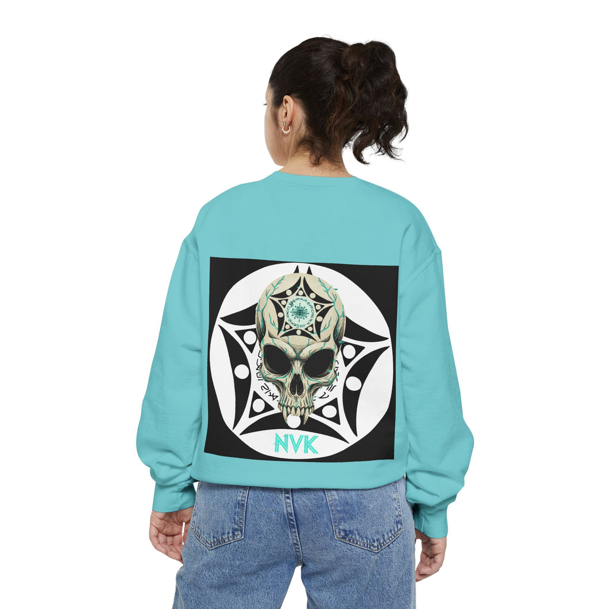 NVK BUGA SPHERE SKULL SWEATSHIRT™ — Graphic Crewneck