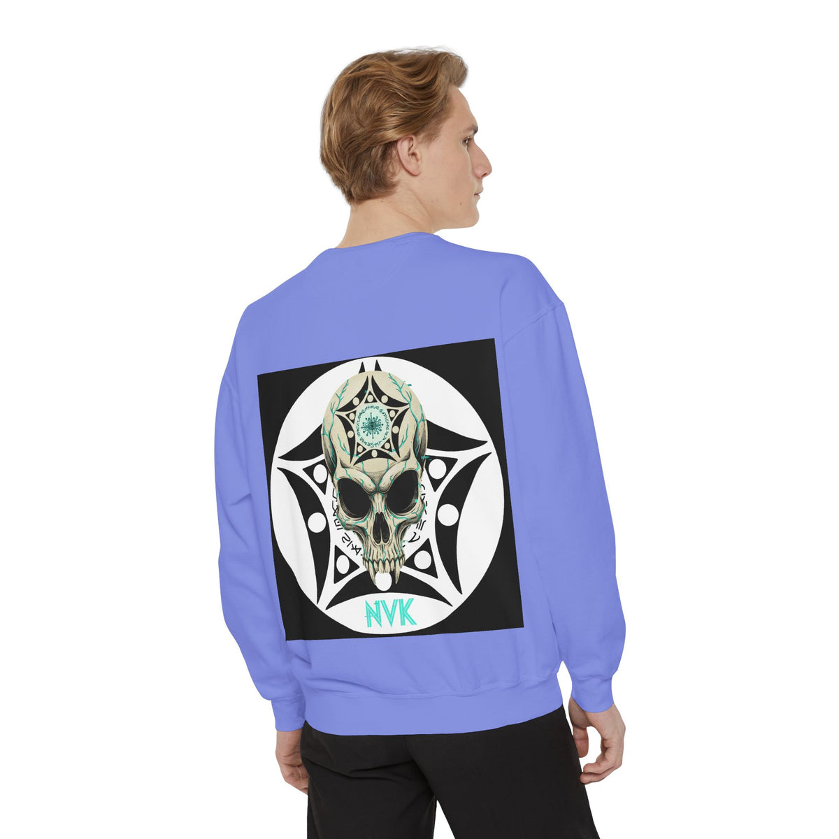 NVK BUGA SPHERE SKULL SWEATSHIRT™ — Graphic Crewneck