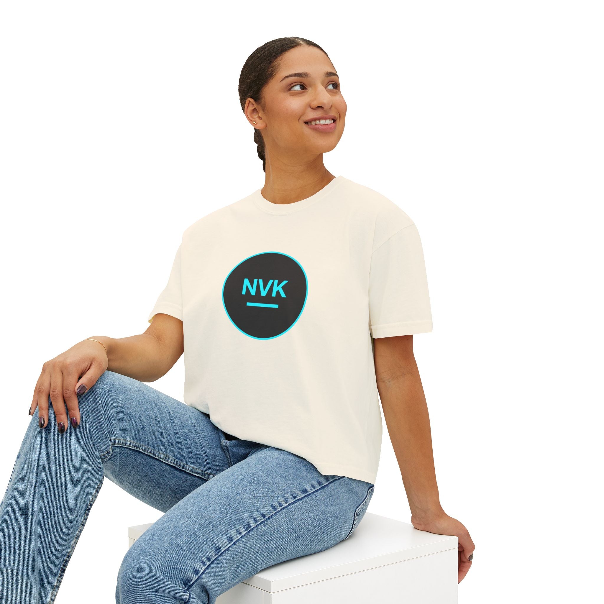 NVK CIRCLE BOXY TEE™ — Women's Minimalist Crop