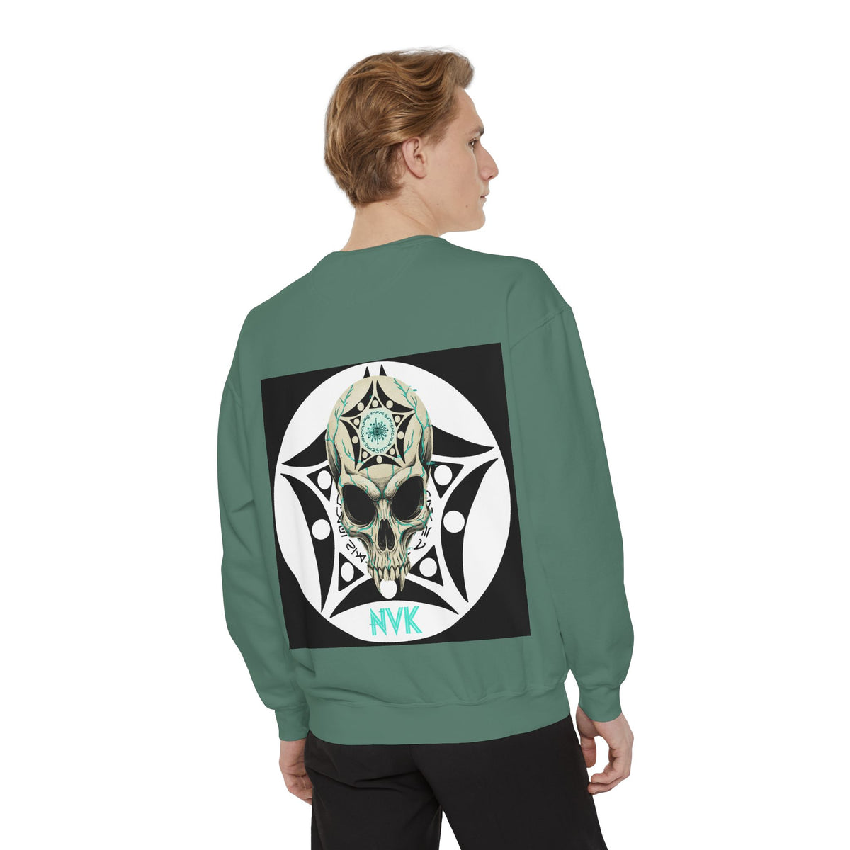 NVK BUGA SPHERE SKULL SWEATSHIRT™ — Graphic Crewneck
