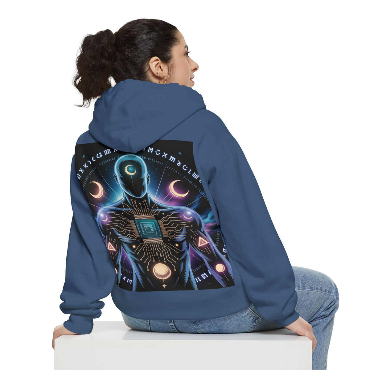 NVK AWAKE CIRCLE HOODIE™ — Minimalist Graphic Pullover